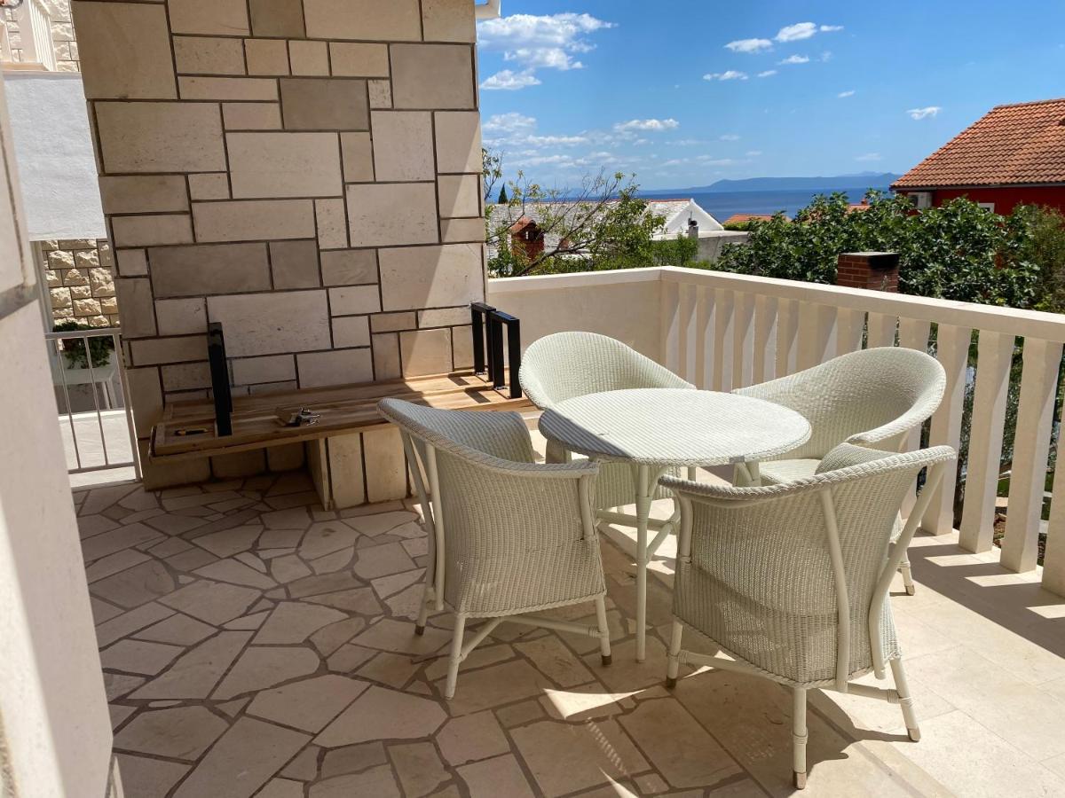 Villa Mediterra Garden & Pool Bol Bagian luar foto